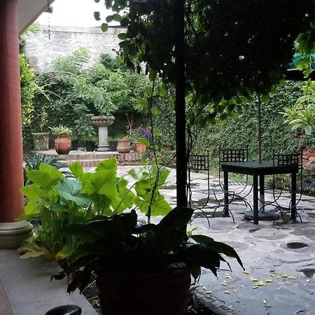 Hotel Art Gallery Casona De Los Milagros Colima Eksteriør bilde