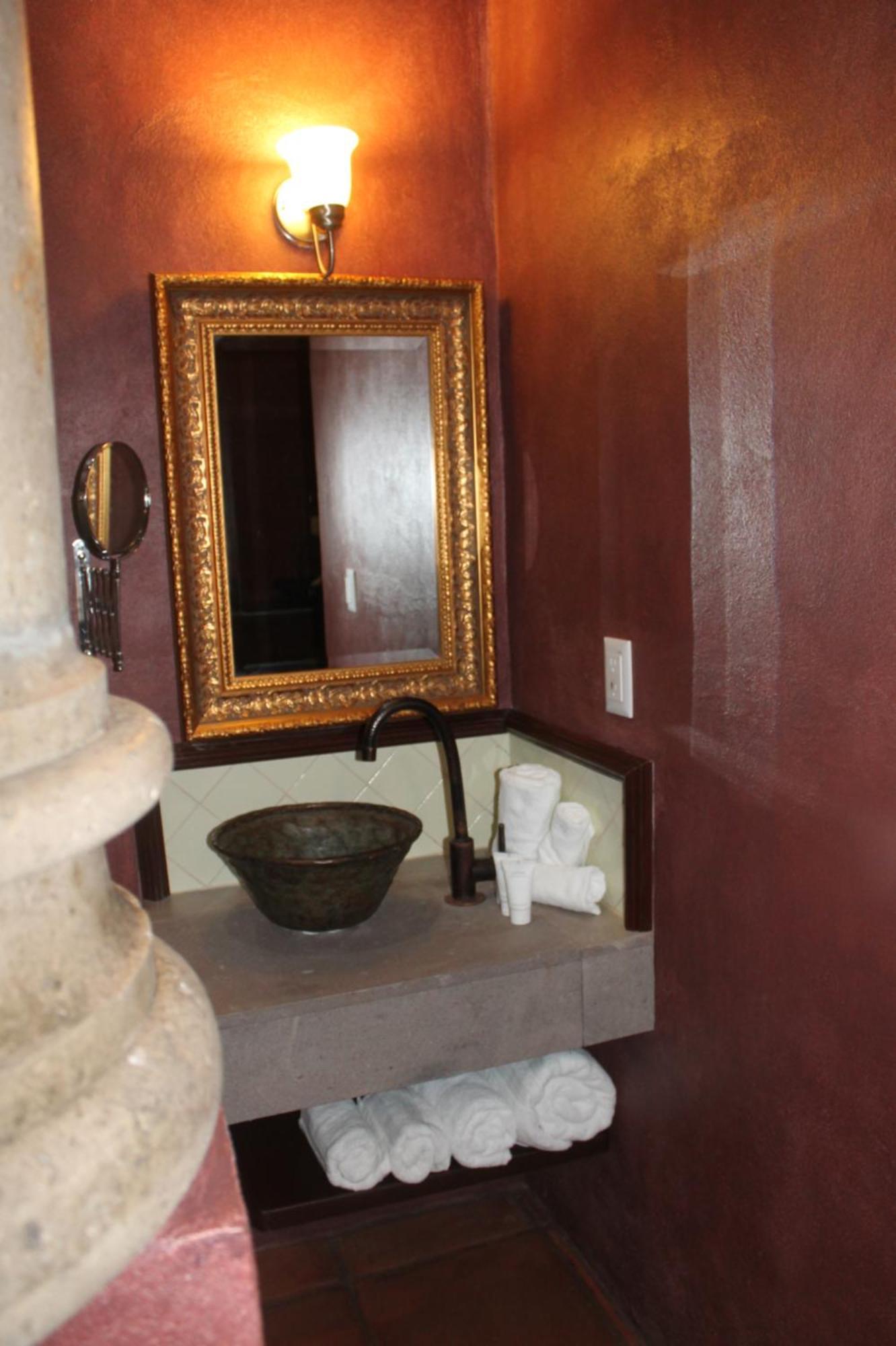 Hotel Art Gallery Casona De Los Milagros Colima Eksteriør bilde